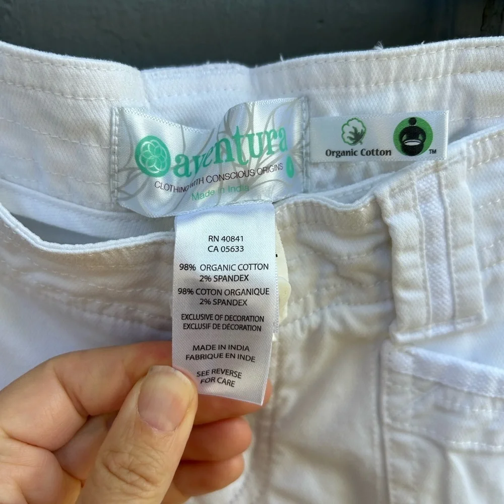 Aventura Temple Lightweight Utility Short, size 4 - Picture 8 of 12